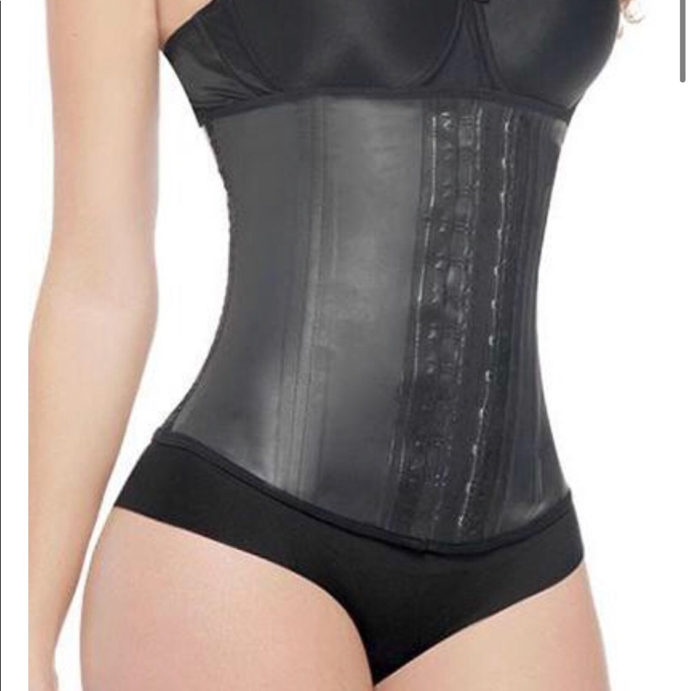 Agressive latex waist trainer corset